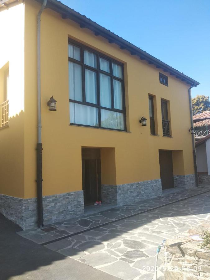Casa Hortensia Салас Экстерьер фото